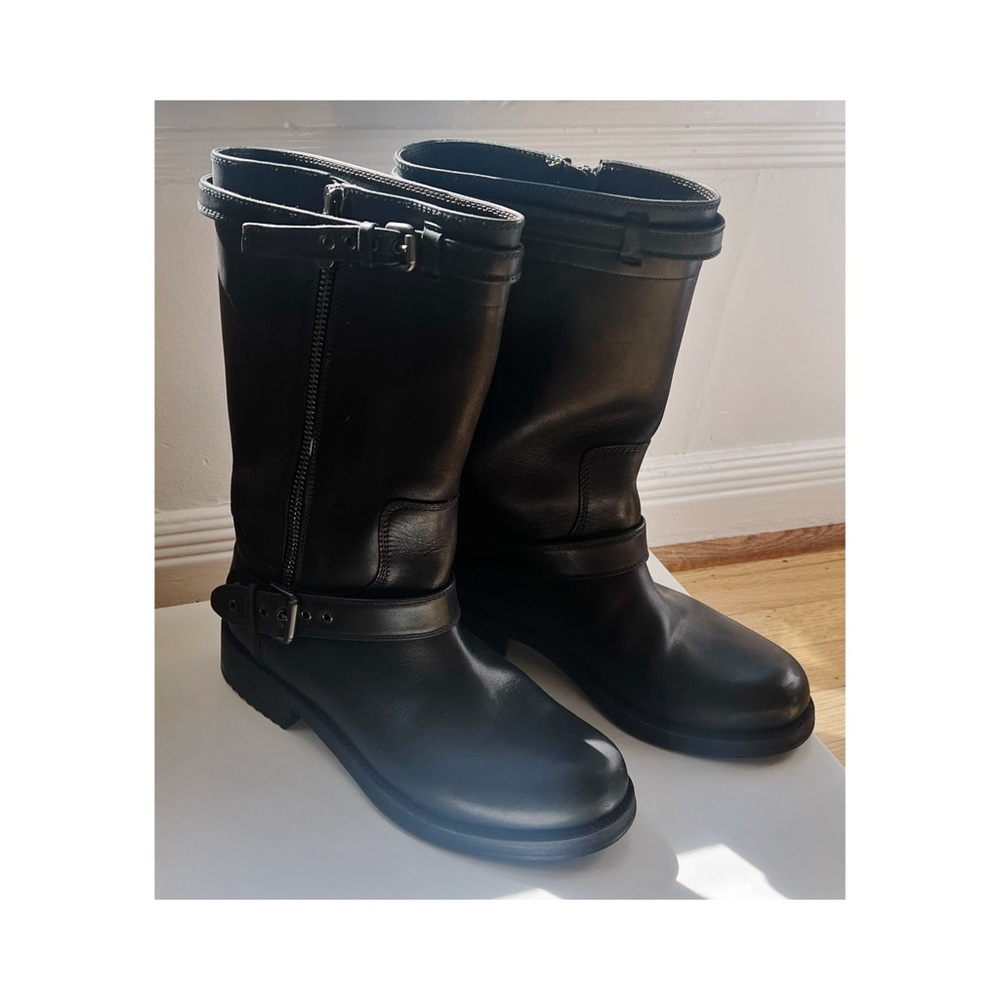 Bottega Veneta black men’s genuine leather buckle / zip moto boots sz 41